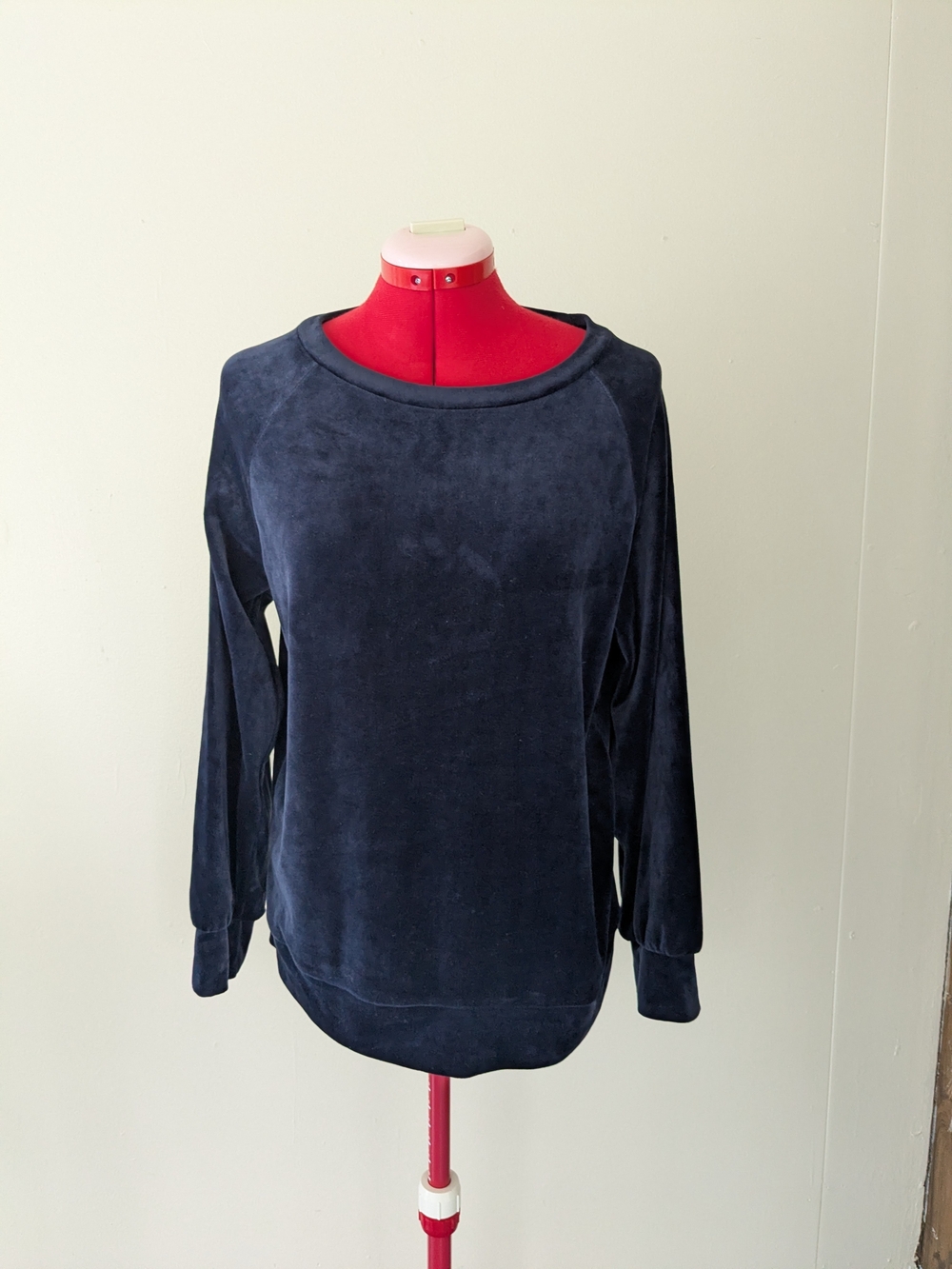 LOFT Dark Navy Plush Sweatshirt